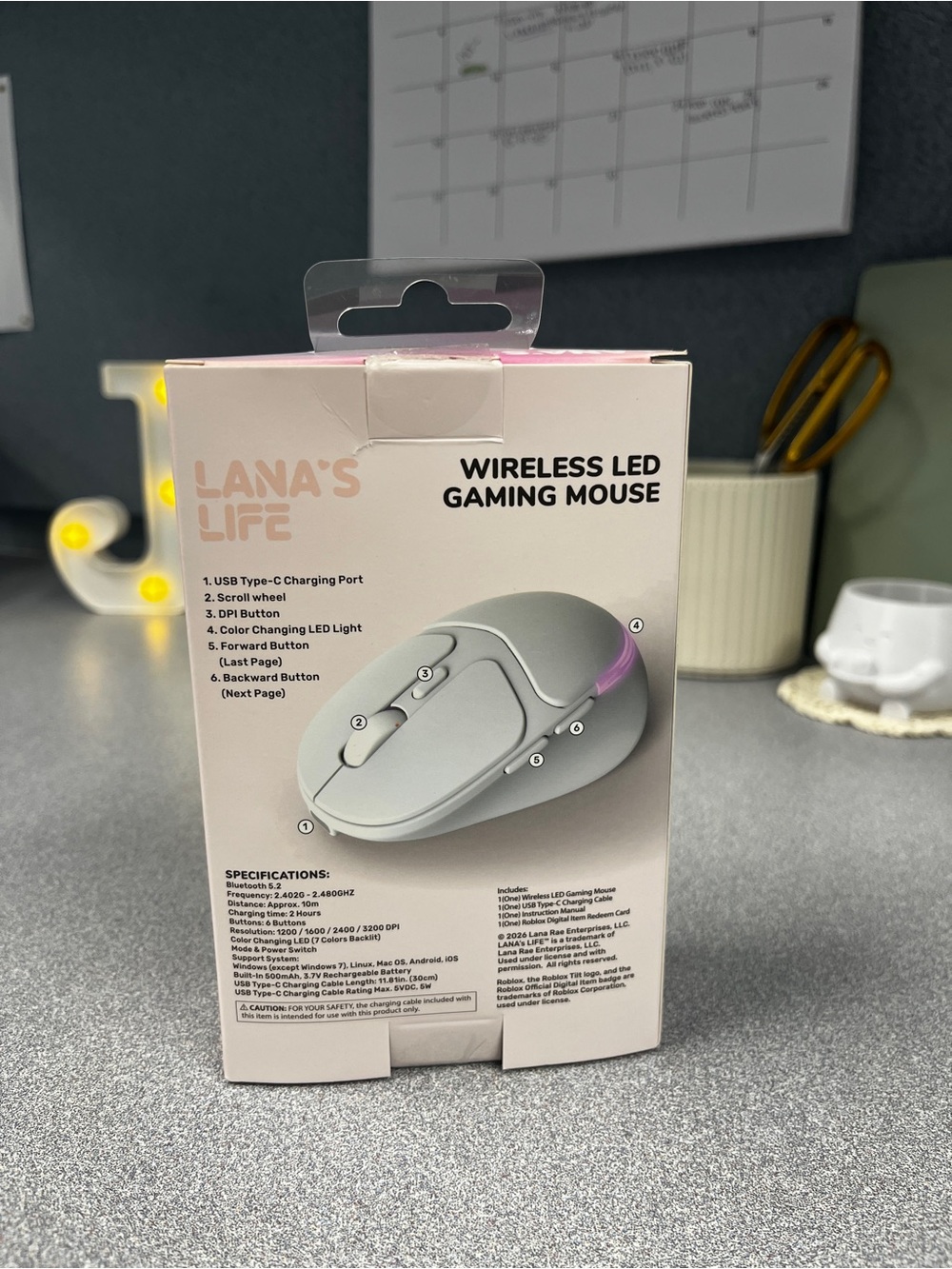Wireless white computer mouse - Picture 2 of 2